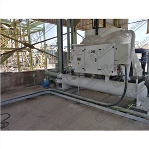 消毒液製造工場